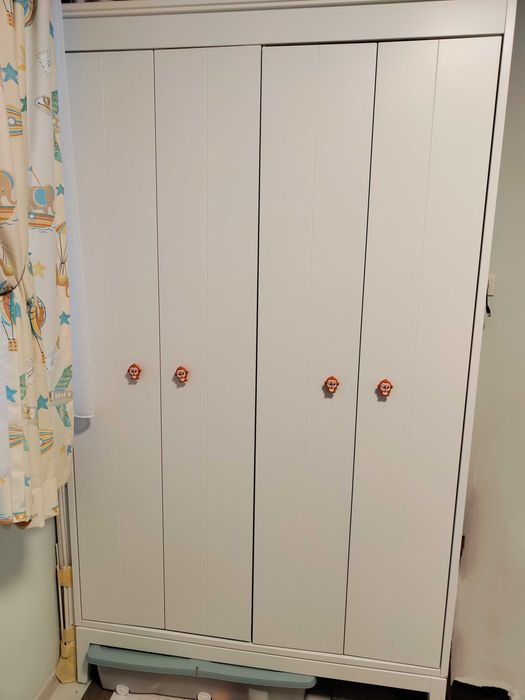 Обзавеждане от ИКЕА - гардероб, скин, детско легло