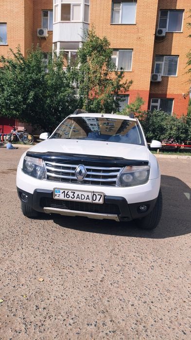 Продам автомобиль кроссовер Renault Duster