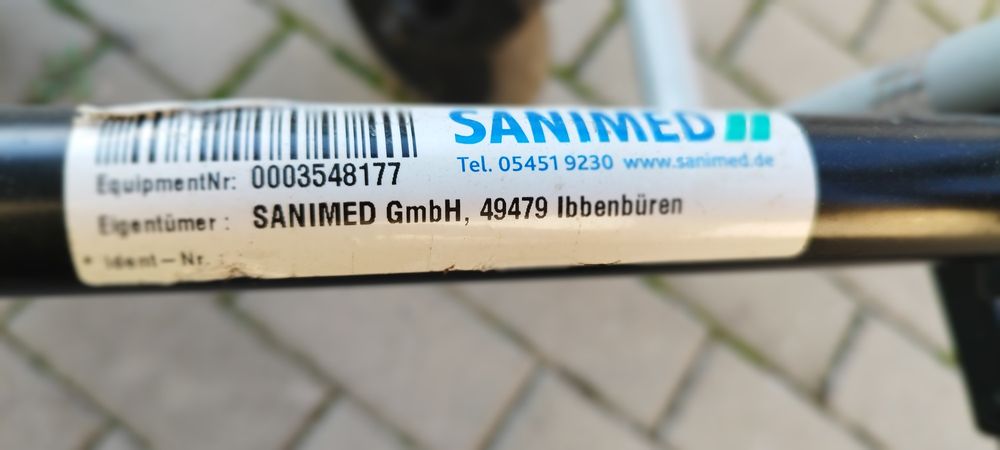 Cărucior cu 4 roți cu scaun și coș pentru vârstnici