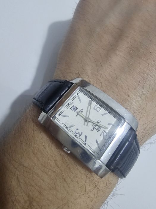 Часы серебрянные