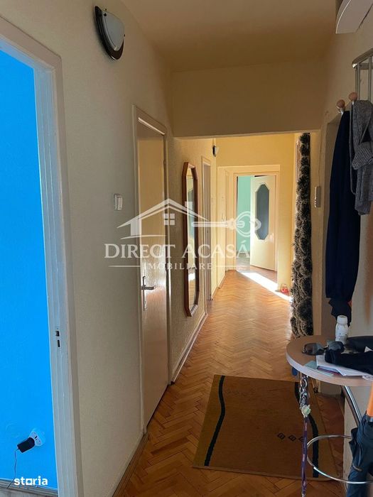 Apartament cu 4 camere de inchiriat-Str Republici-Zona 7 Noiembrie