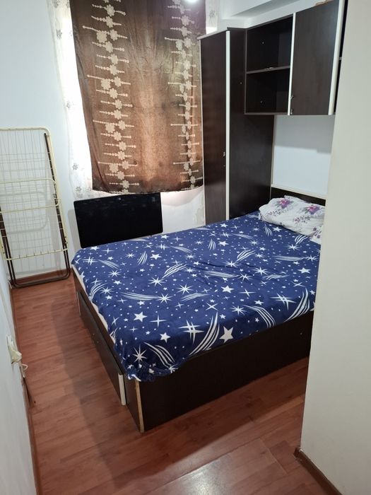 Închiriez garsoniera