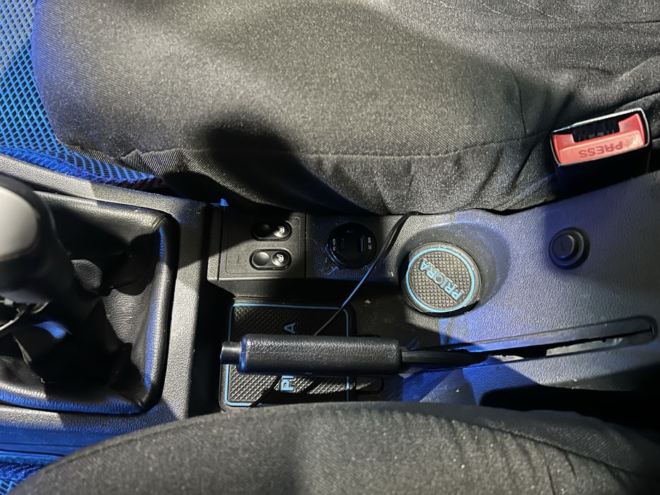 Продам Приору 2013 года