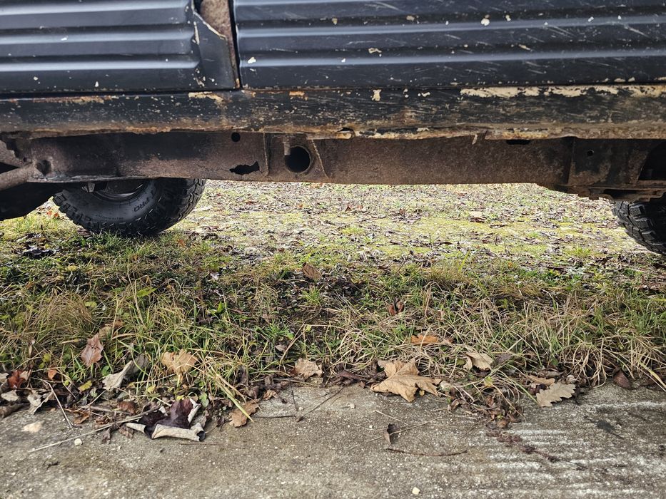 Vând Nissan Patrol y60 , 2.8 ,  autoutilitara pick up in acte