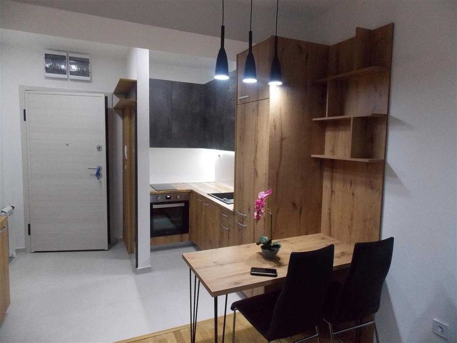 Двустаен имот в кв.Дианабад