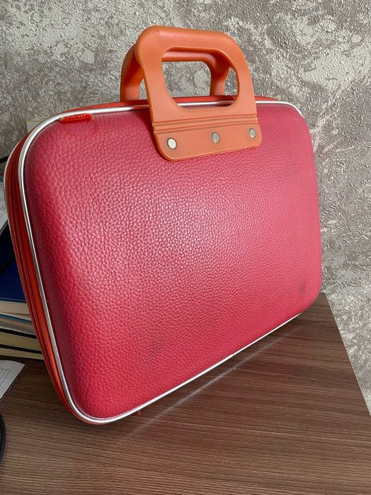 Продам MacbookAir 13(макбук) 13дюймов