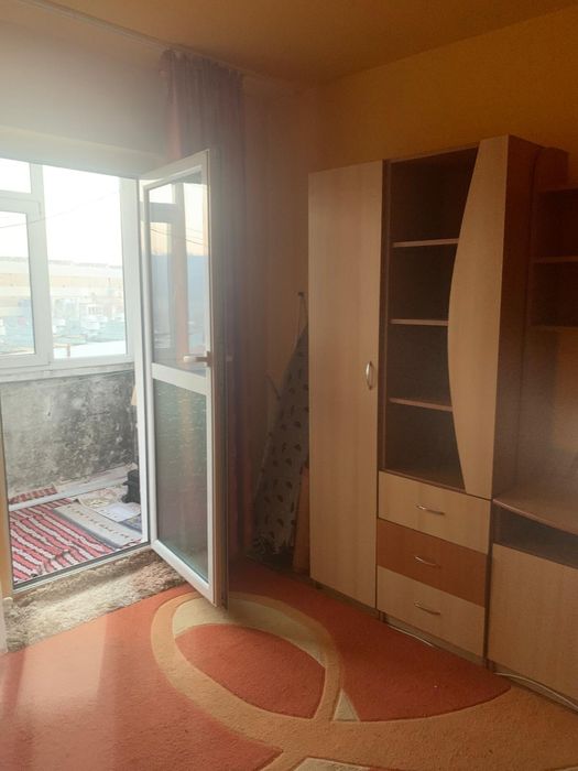 Apartament de închiriat
