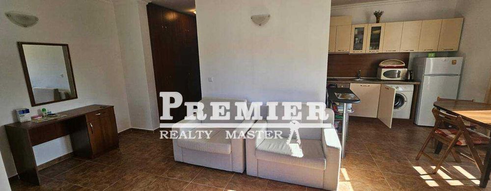 Продава се Двустаен апартамент в Свети Влас - 68 кв.м за 1074 €/кв.м - Снимка #4