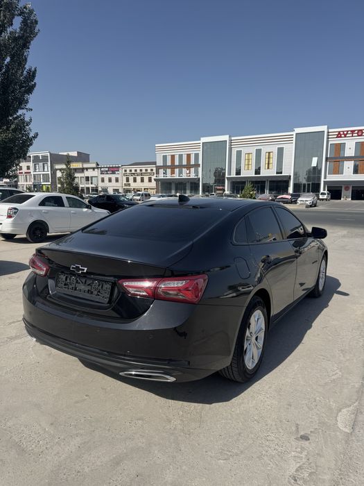 Holati ideal tanirovka ruxsati 12 oy bor 4 ta yangi zor balon qoyilgan