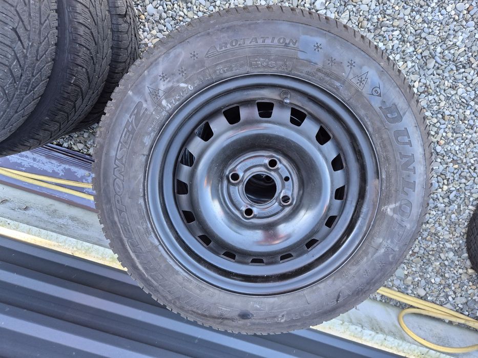 Vând jante+cauciucuri de Opel Corsa D 175/70/14 M+S imp Germania