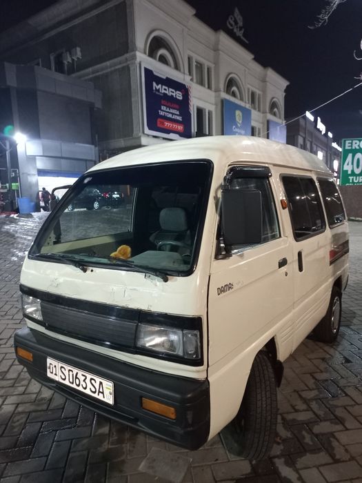 Damas 1 sotiladi toza kareski