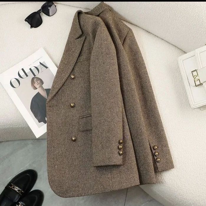 Продам женский пиджак