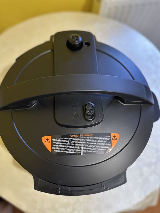 Мултикукър Instant Pot XL 7.1L