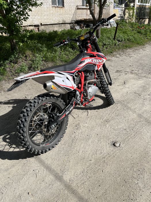 Продается мотоцикл Blade 300cc
