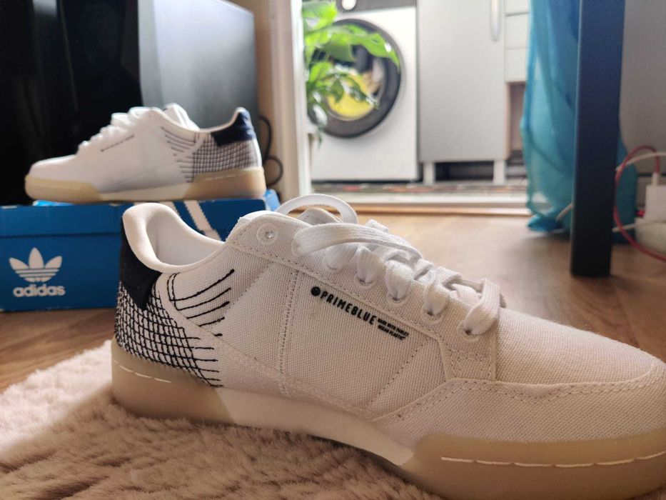 Adidas Originals • Continental 80 Primeblue