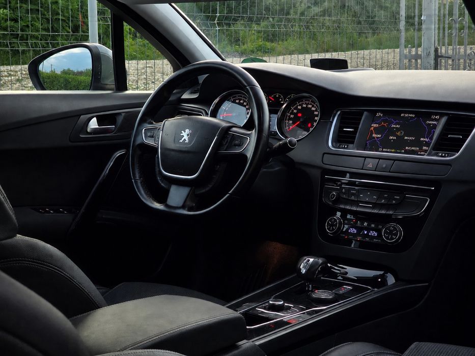Peugeot 508 Hybrid / Dotari Premium