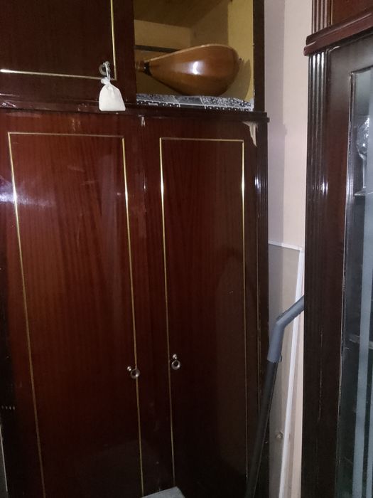 Продам Красное дерево мебель Бухарест