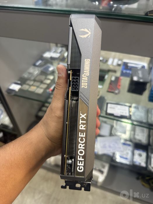 Zotac gaming  rtx 5060 8gb  Holati zor  Karopka bor