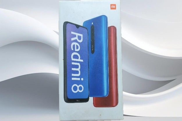 Redmi 8 sotiladi