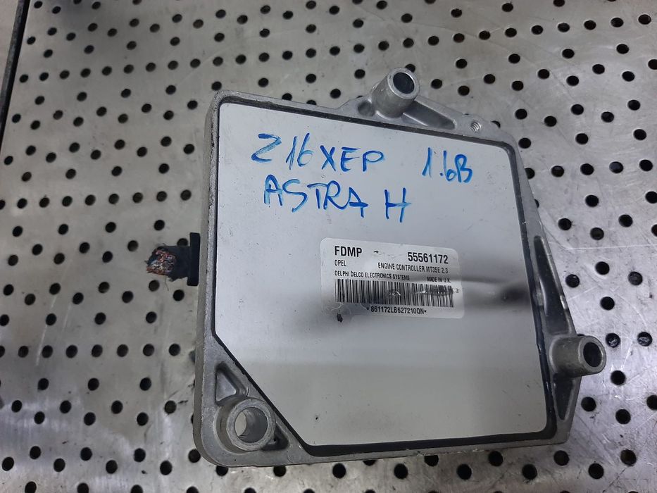 ecu calculator motor  1.6 b z16xep opel astra h  55561172