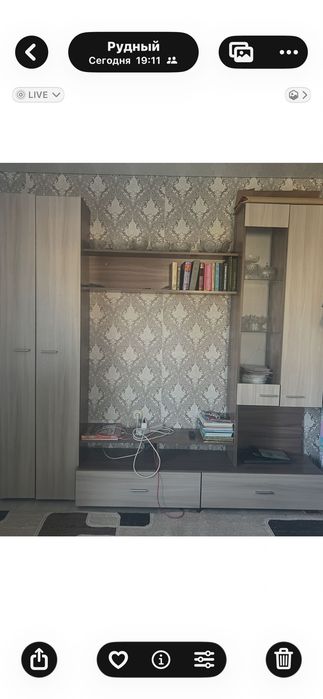 Шкаф в гостиную продам