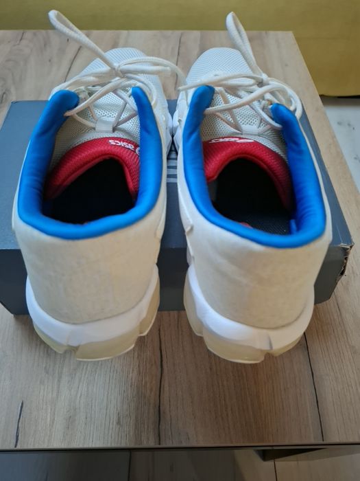 Asics мъжки маратонки
