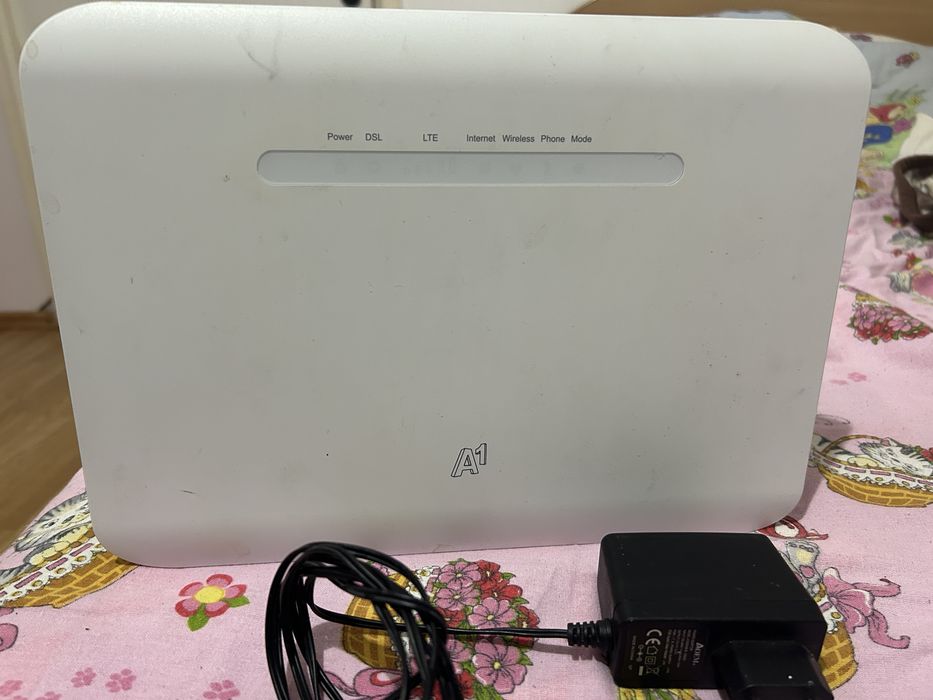 Modem cu cartela 5G si cablu