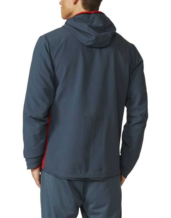 Яке на PSG, анцуг adidas и asics