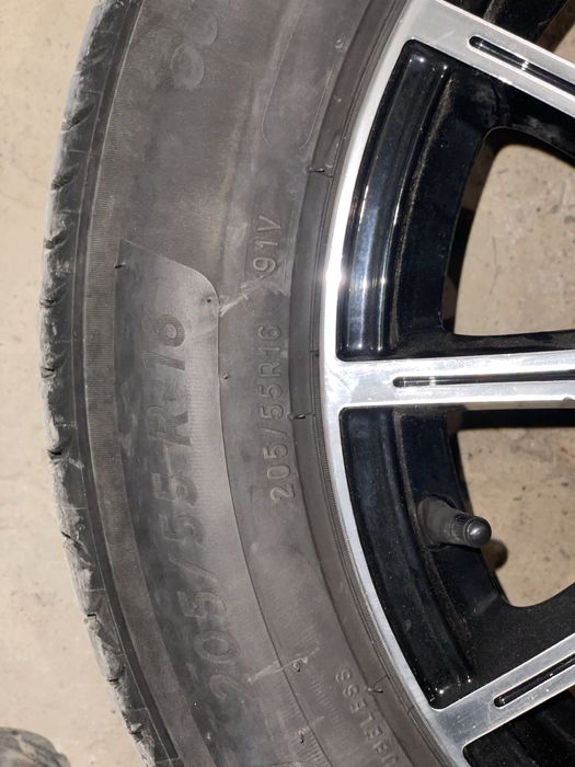 Продам диски с резиной 5х112