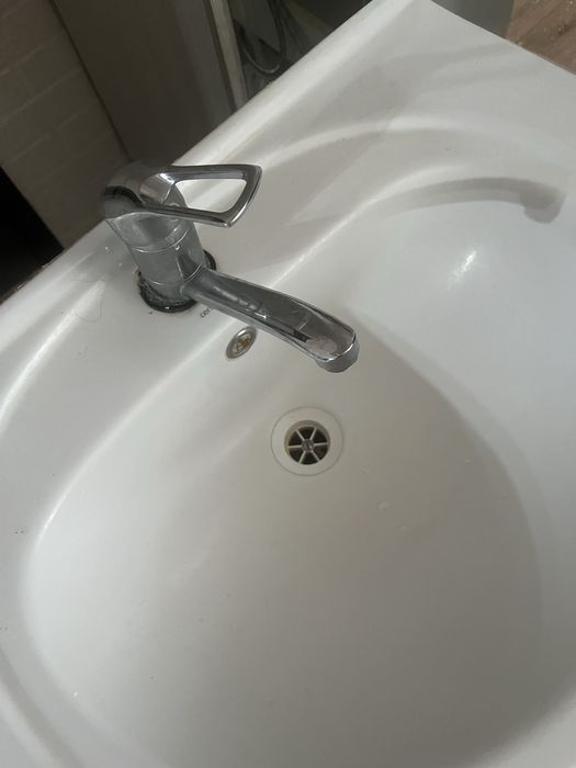 Продам шкаф  срочно