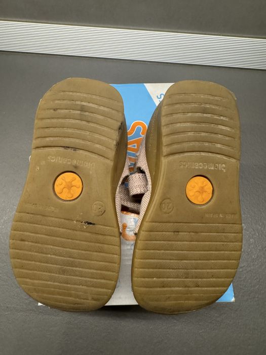 Sandale roz biomecanics nr 20