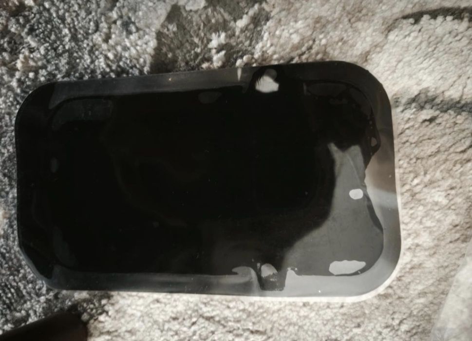 Поставки за телефон, зарядно за телефон