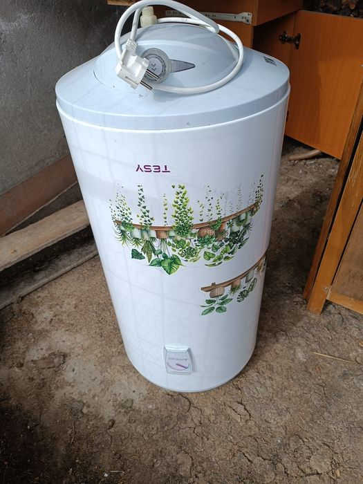 cînd boilar electric 50l