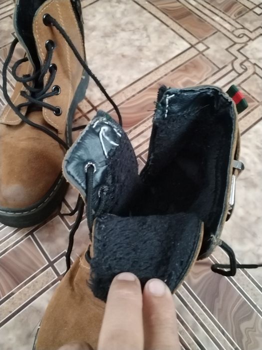 Продам зимний обувь