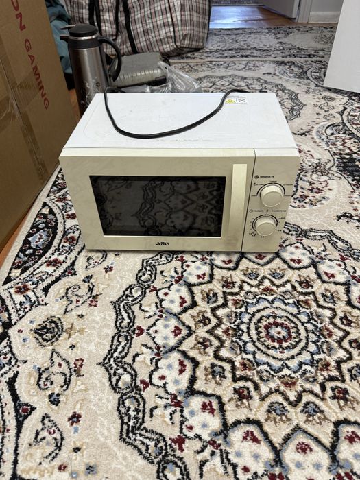 Микроволновка рабочая в отличном состоянии