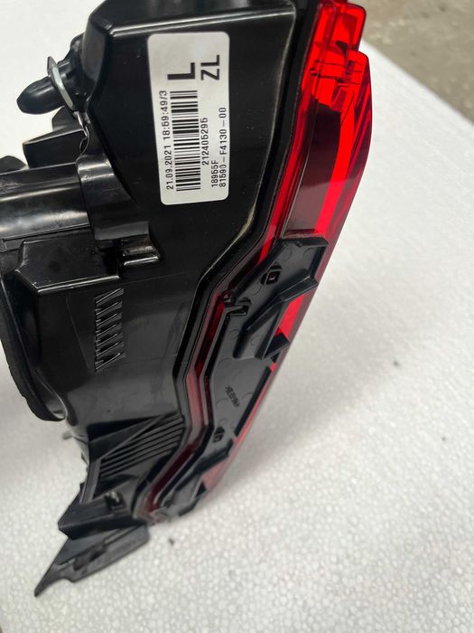 Ляв Вътрешен LED стоп за Toyota C-HR хибрид 2021/2023