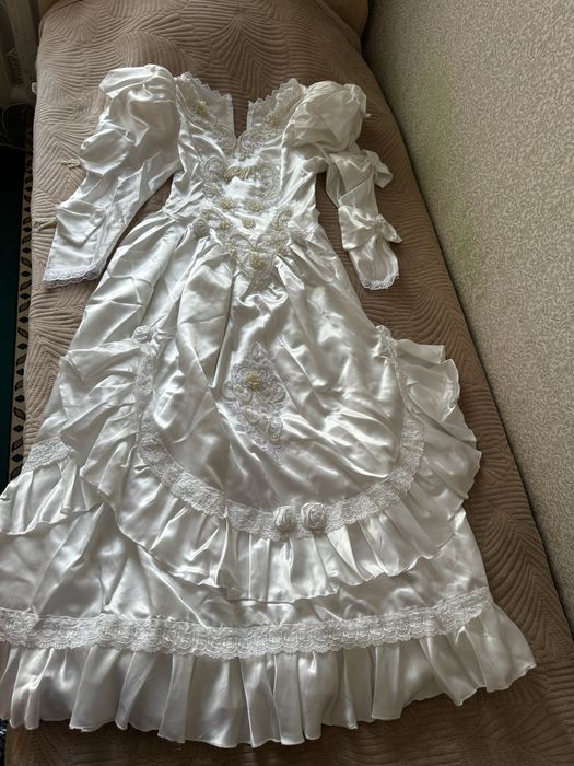 Безоплатно пакет вещей