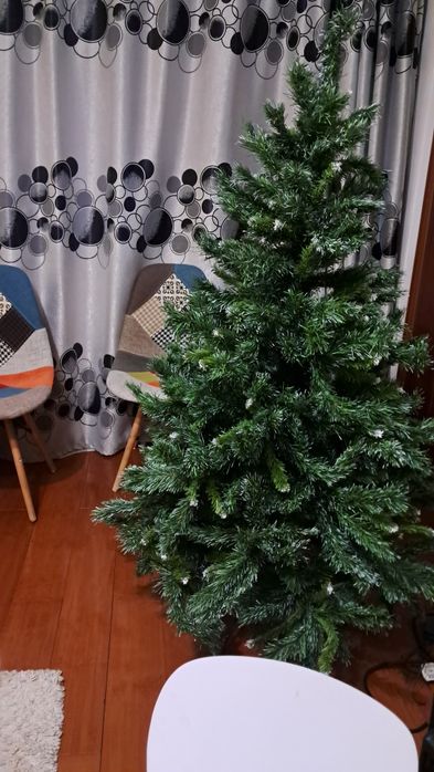 150cm Brad craciun artificial plastic fara beteala pom fara instalatie