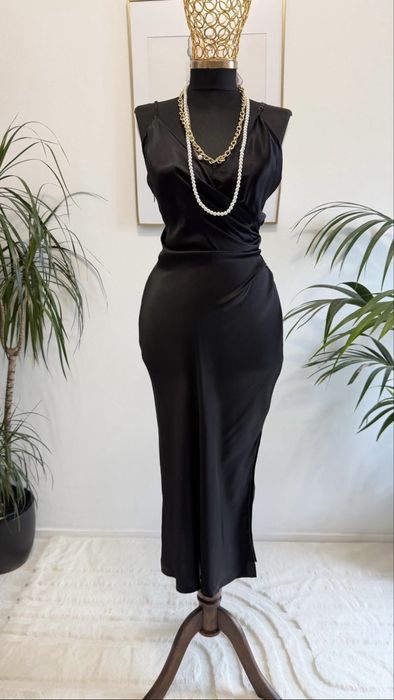 Rochie neagra midi de seara bretele subtiri marimea M Zara