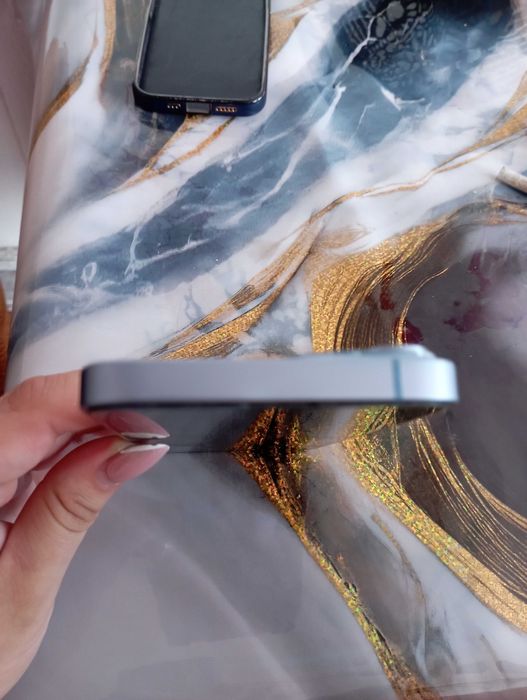 iPhone 14 новый чистый