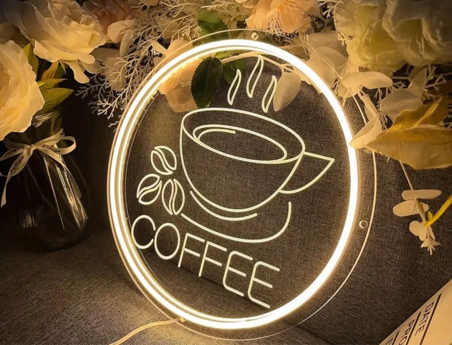 Неоновая вывеска Coffee новая
