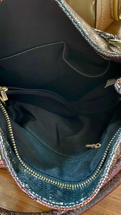 Сумка серебряная вместительная_СКИДКИ