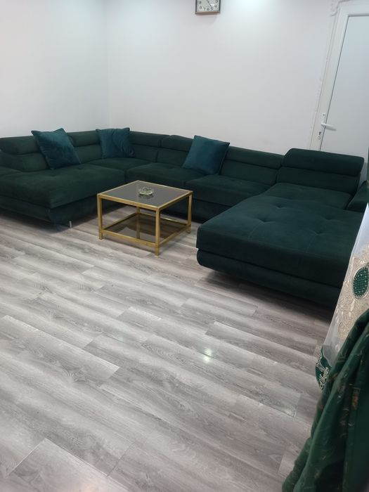 Vând canapea  in forma de U