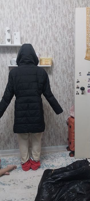 Продам зимние куртки