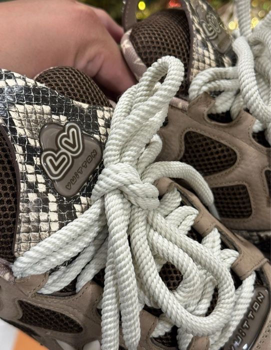 Adidasi Louis Vuitton Skate Sneakskin Brown