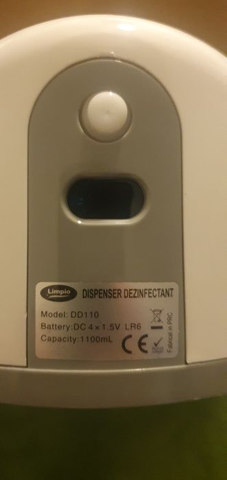 Dozator spun cu senzor