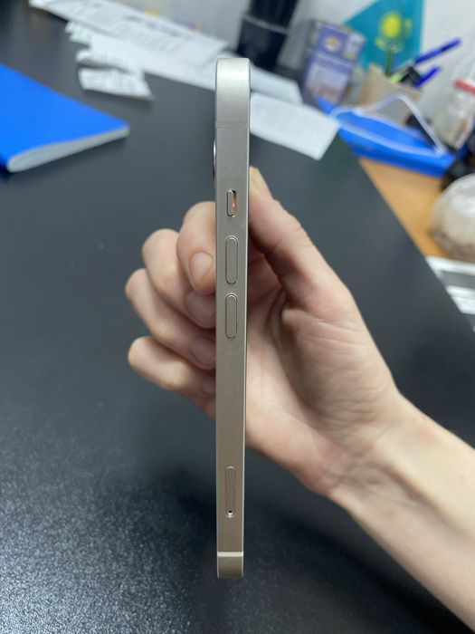 iPhone13  128gb б/у в отличном состоянии