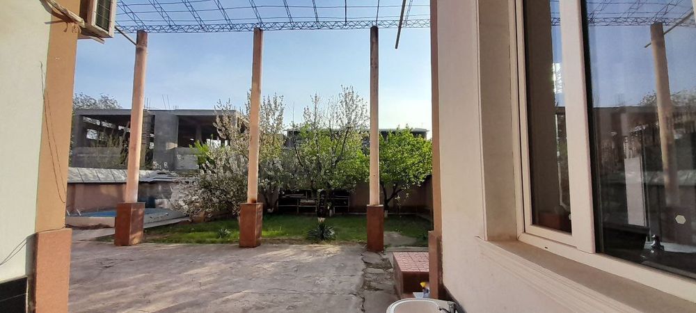 Ттз ховли сотилади 6.3 сотох 8 хонали срочно келишамиз