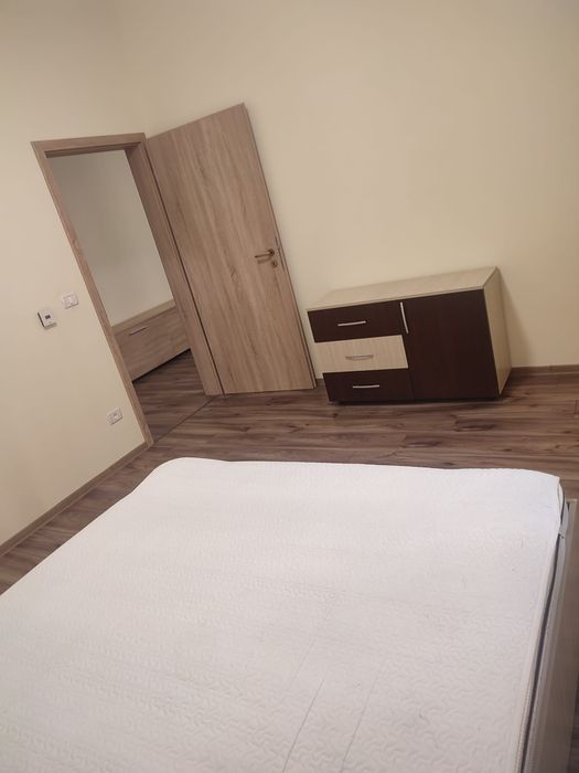 Persoană fizică, inchiriez ap. Cu două camere  ,confort  1 ,parter, str. Liviu  Rebreanu  nr.175