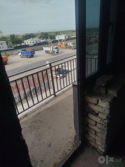 Karobka xolatidagi ikki xonali kvartira sotiladi